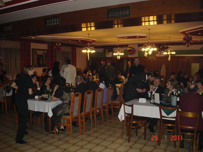 010.JPG