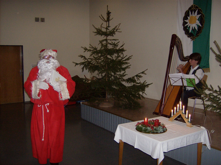 HPIM6180.jpg - der Weihnachtsmann kommt endlich